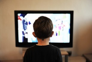 Смоленские общественники поддержали инициативу о запрете ТВ-рекламы в День Победы