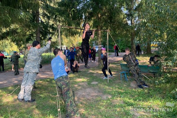 В Смоленске состоялись ежегодные военно-спортивные игры