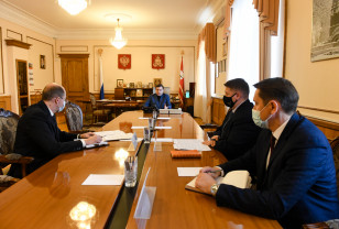 Губернатор провел рабочую встречу с руководителем отделения Посольства Республики Беларусь в Смоленске