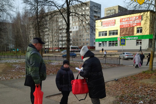 Жителям Ярцева напомнили правила пожарной безопасности