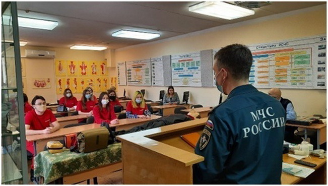 В Смоленске активисты команды «Молодёжка ОНФ» прошли обучение по оказанию первой помощи