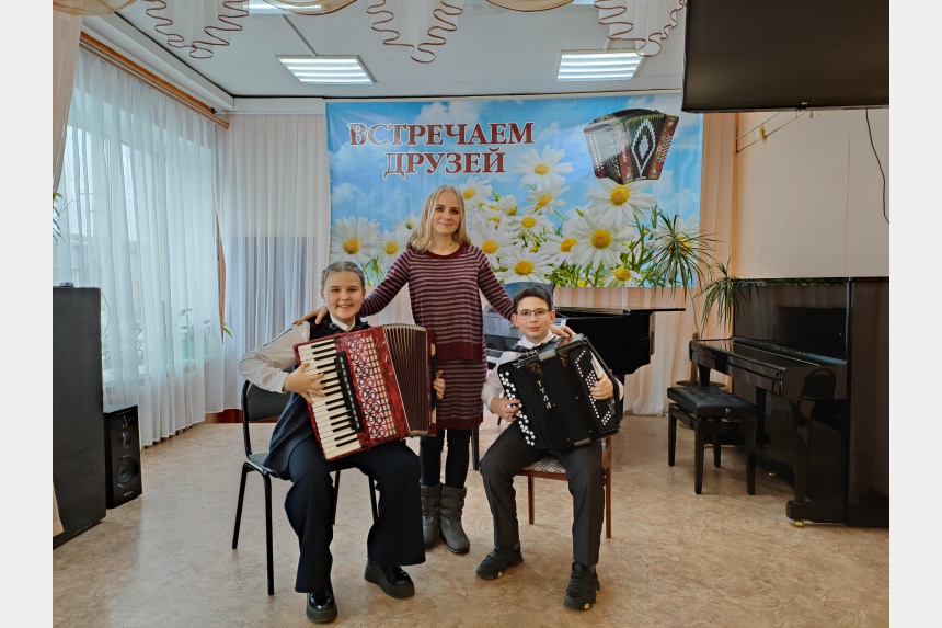Юные музыканты из Смоленска Екатерина Мазур и Фёдор Вященко вошли в число победителей международного конкурса