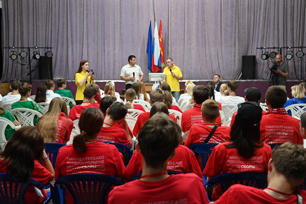 В Шумячском районе состоялось закрытие сборов творческой молодежи «Сокол-2023»