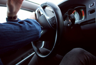 В Смоленске водителю с поддельными правами грозит уголовное дело