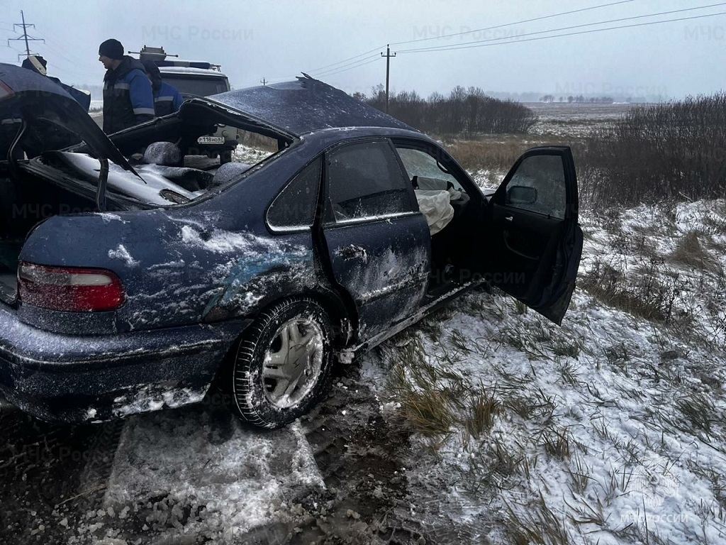 В Рославльском районе погиб водитель Honda Accord