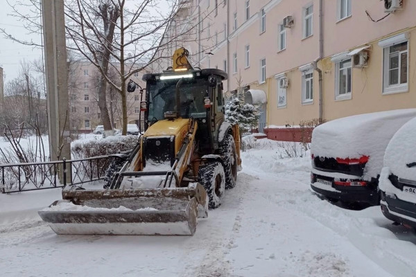 Управляющим компаниям Смоленска грозят штрафы за некачественную уборку снега
