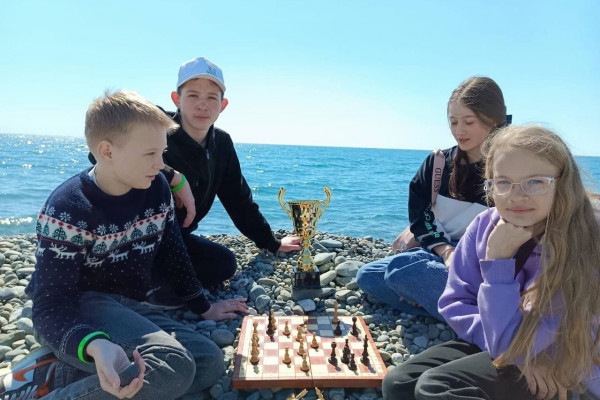 Смоленский лицей-интернат «Феникс» - в призёрах VIIl Всероссийских соревнований по шахматам 
