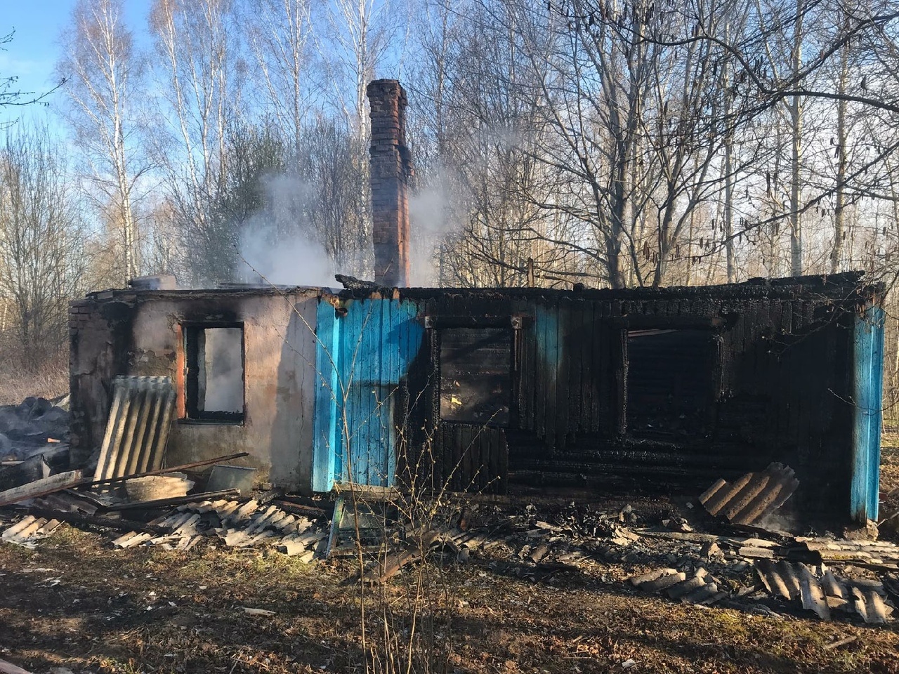 В Смоленском районе сгорел дачный дом