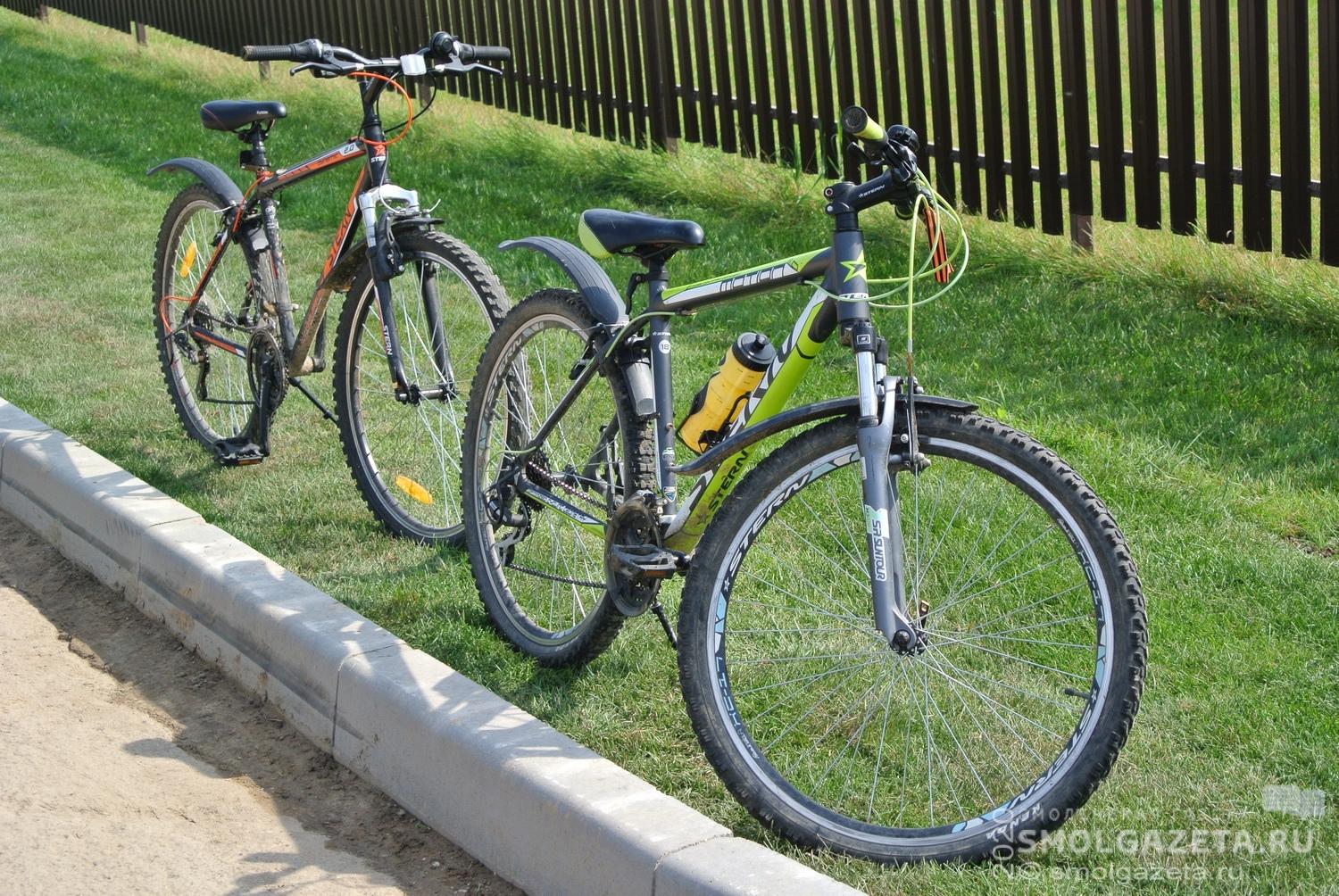 Смоленские полицейские раскрыли две кражи велосипедов
