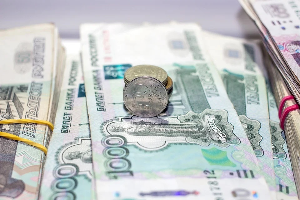 Работникам смоленского сельхозкооператива выплатили более 1,2 миллионов рублей зарплаты