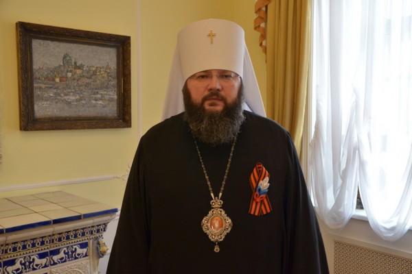 Поздравление митрополита Смоленского и Дорогобужского Исидора с 75-летием Победы