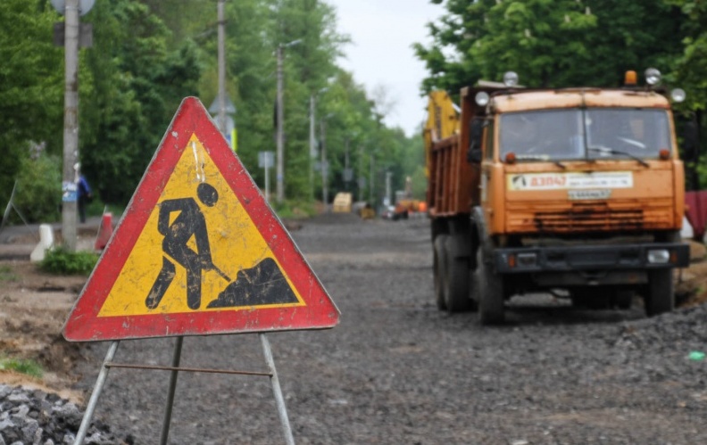Главу Татарского сельского поселения оштрафовали за нарушения процедуры ремонта дорог