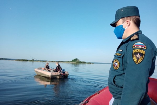 Жителям Смоленской области рекомендуют воздержаться от купания