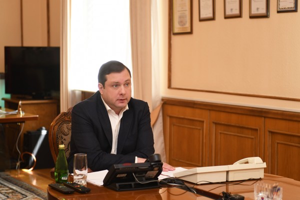 Алексей Островский провёл рабочую встречу с руководством компании «Товарищество Льняная Мануфактура»