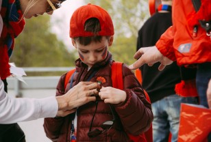 В Смоленской области продолжается благотворительная акция «Красная гвоздика»