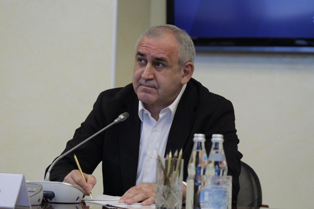 Сергей Неверов: поправки в Конституцию гарантируют финансирование полномочий муниципалитетов