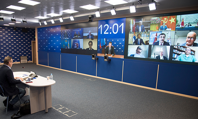 «Единая Россия» обсудила борьбу с COVID-19 на международном уровне  