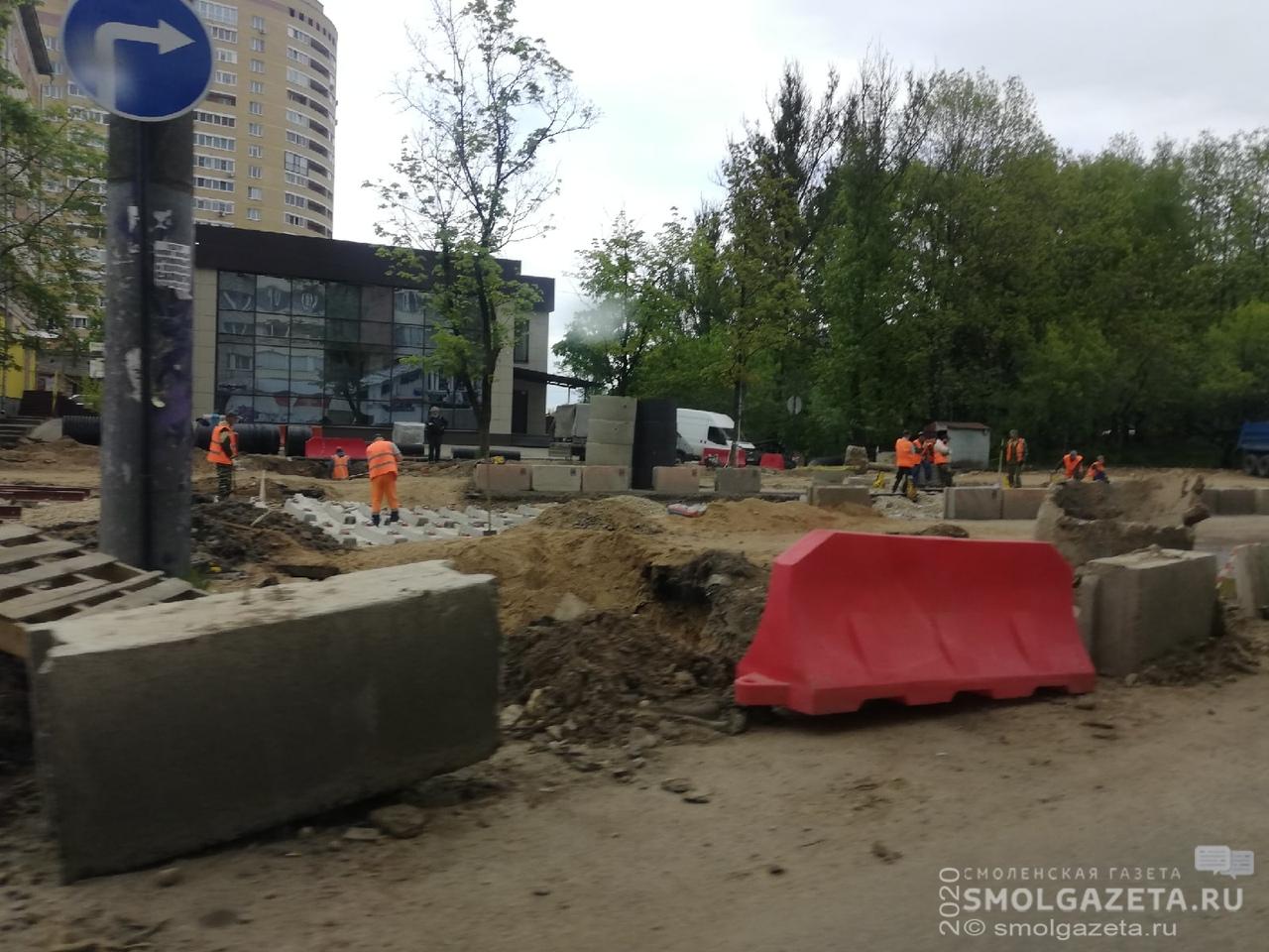 Прокладка водопровода на улице Николаева в Смоленске выполнена более чем на 90%