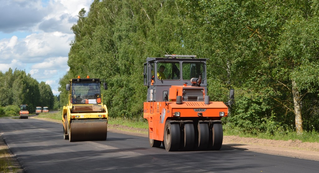 Идет ремонт дороги Смоленск-Русилово-Упокой-Монастырщина
