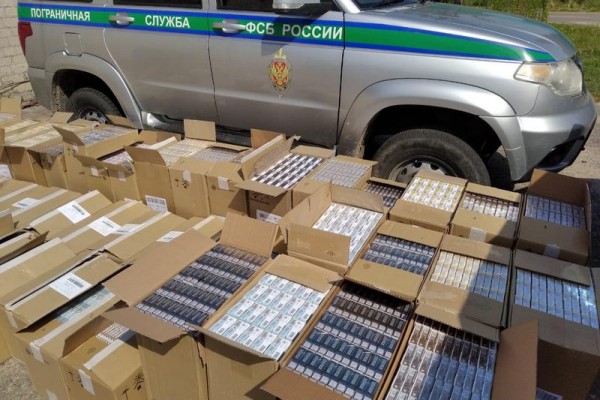 В Смоленской области изъяли 56 коробок нелегальных сигарет 