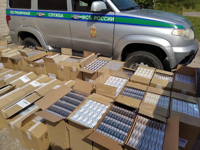 В Смоленской области изъяли 56 коробок нелегальных сигарет 
