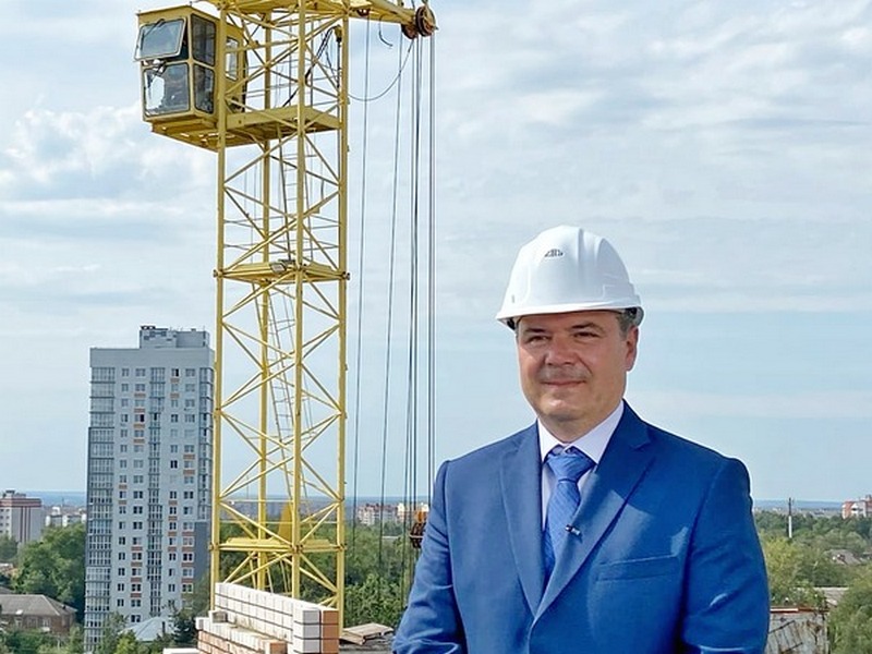 Вадим Косых: Смоленск растёт, становится лучше, в том числе, благодаря строителям