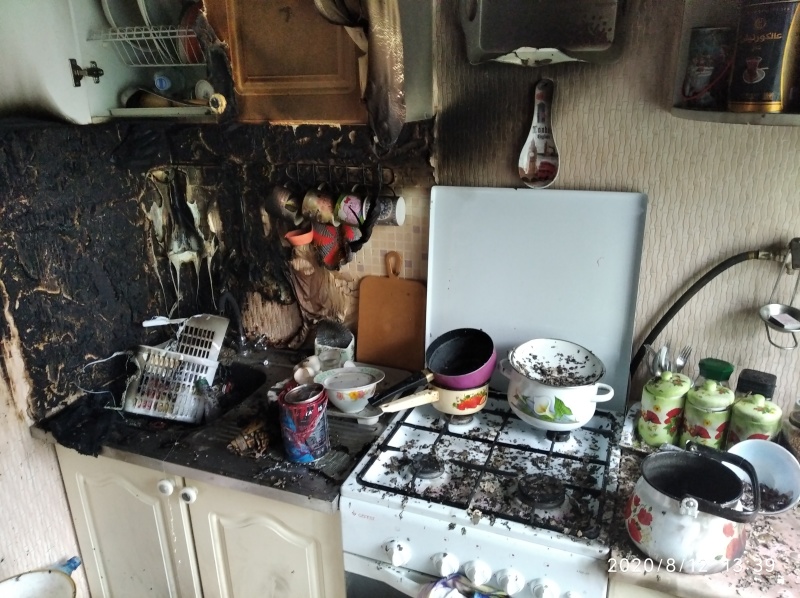 В Смоленске неосторожность пенсионерки привела к пожару 