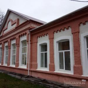 Модернизированную библиотеку в Красном откроют осенью этого года