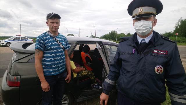 В Дорогобужском районе проверили безопасность перевозки детей