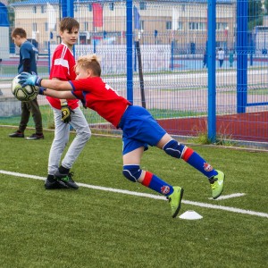 ФК «Смоленск» начал работу с юными вратарями