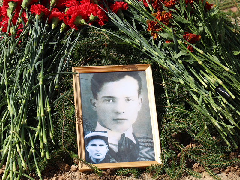 В Смоленской области простились с погибшим во время войны Николаем Молчановым