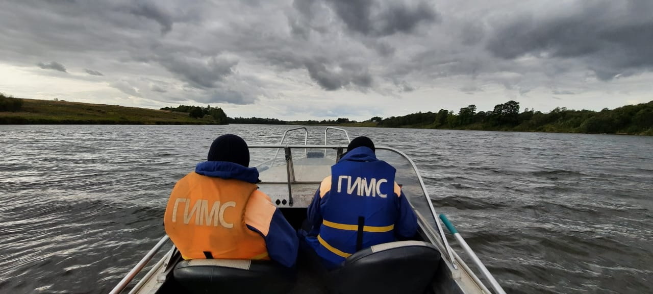 Спасатели проинспектировали водоёмы Смоленской области
