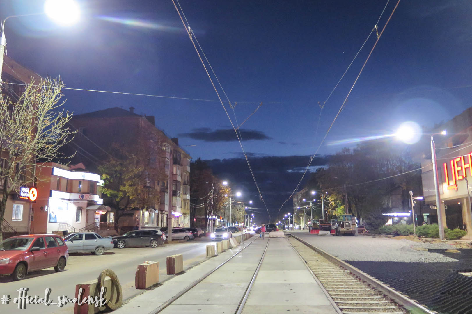 80 фонарных столбов установили на улице Николаева в Смоленске
