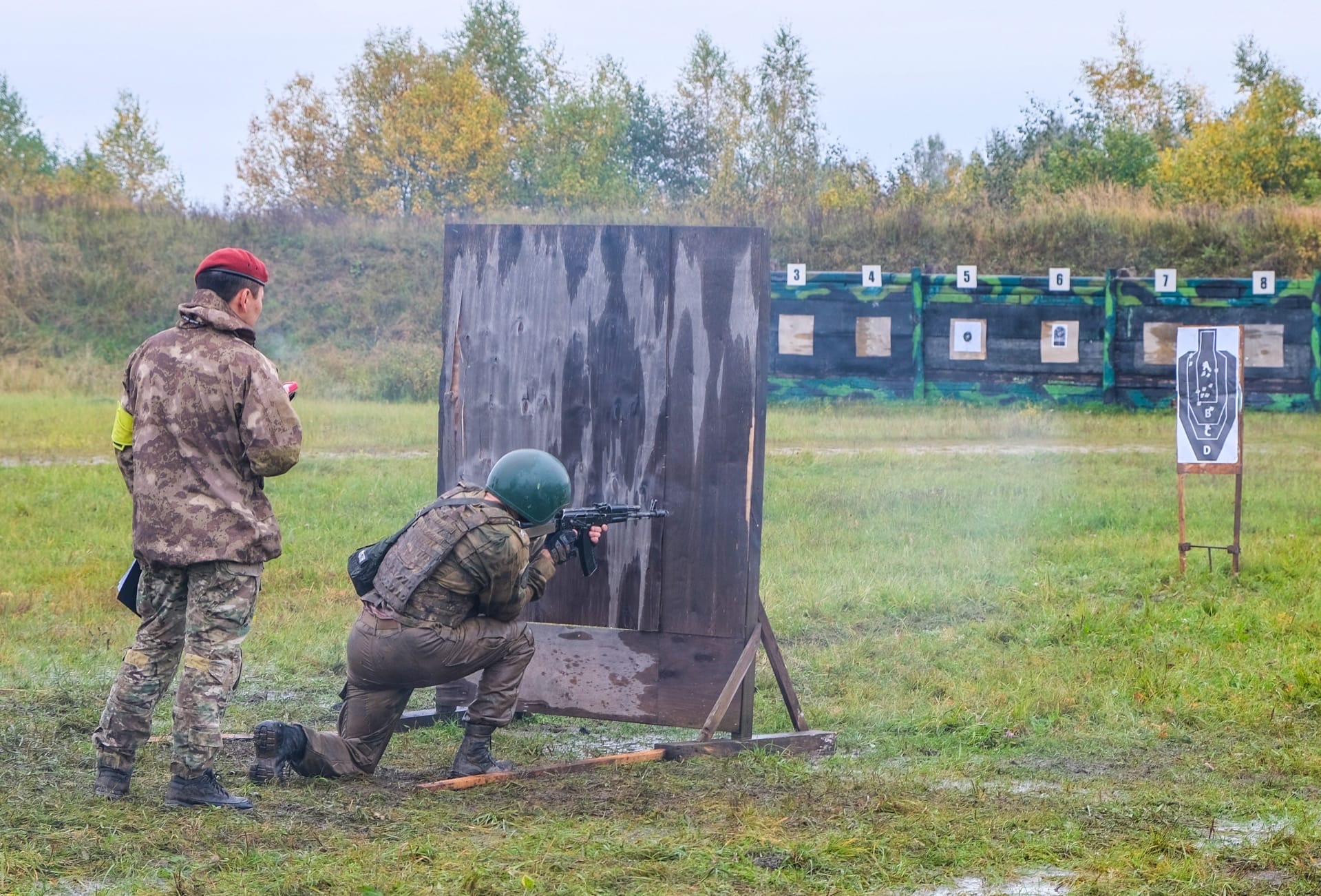 В Смоленской области спецназовцы сражались за краповые береты