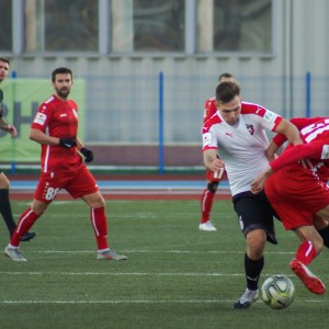 Футболисты «Смоленска» сыграли нулевую ничью в домашней встрече 