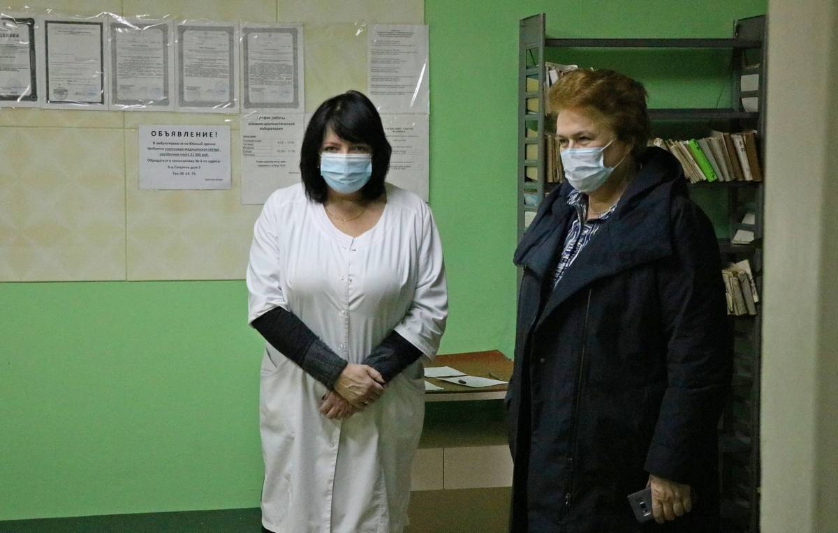 Ольга Окунева помогла возобновить работу врача-педиатра в микрорайоне Южный