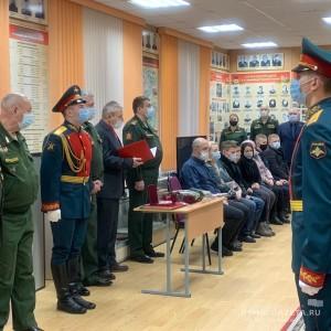 В Смоленске вручили орден Мужества семье погибшего летчика