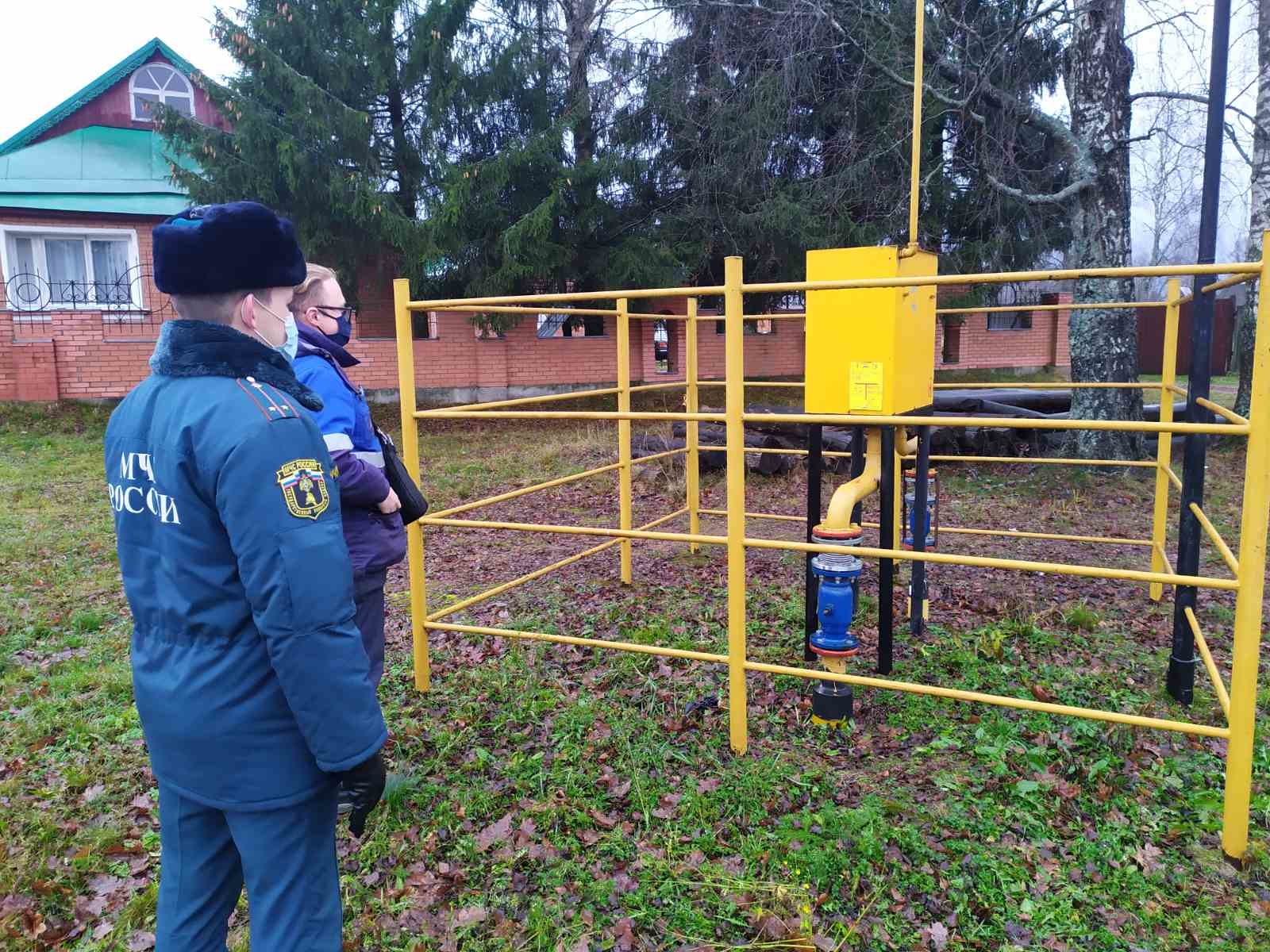 В Ярцеве проверили газовое оборудование на социально-значимых объектах 