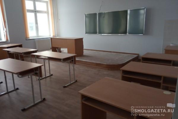 В Смоленске в кадетском корпусе на неделю приостановили учебный процесс