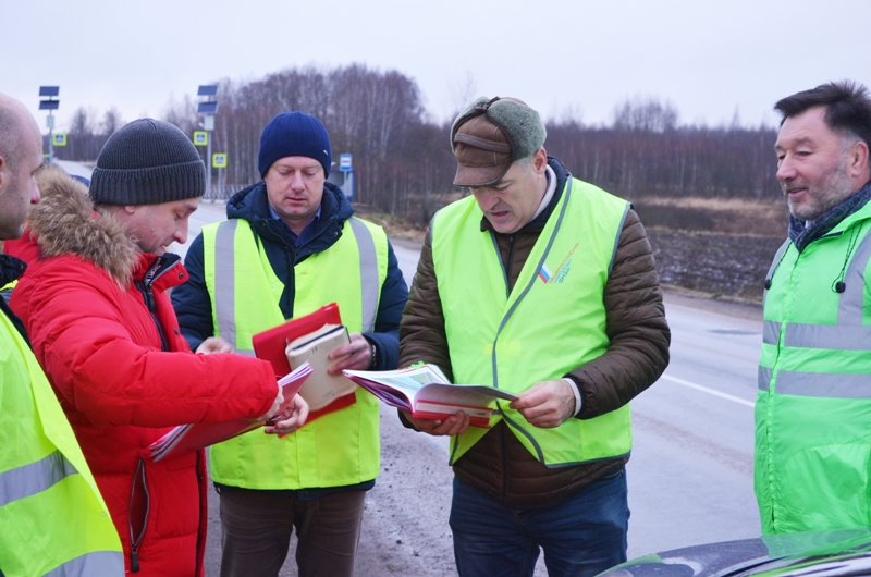 В Смоленской области активисты ОНФ проинспектировали отремонтированные дороги