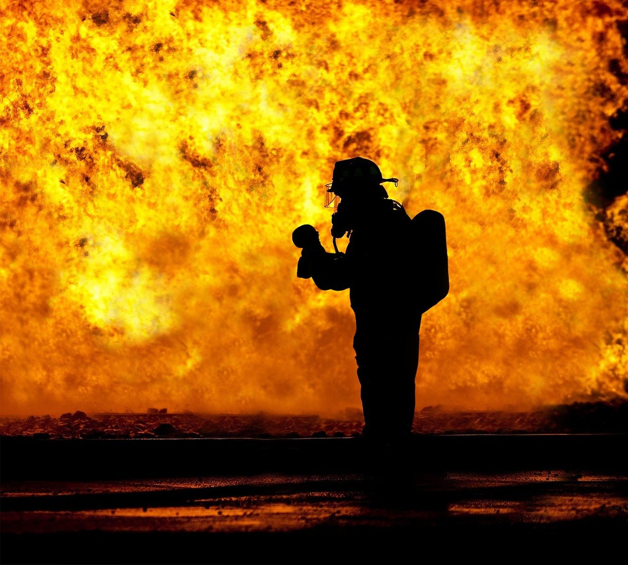 80 человек спасли смоленские пожарные с начала года