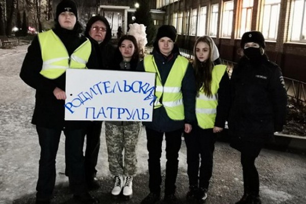 Сотрудники Госавтоинспекции Смоленска провели акцию «Родительский патруль»