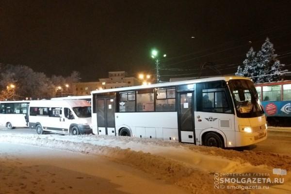В Смоленске с 1 по 10 января изменится график движения автобусов