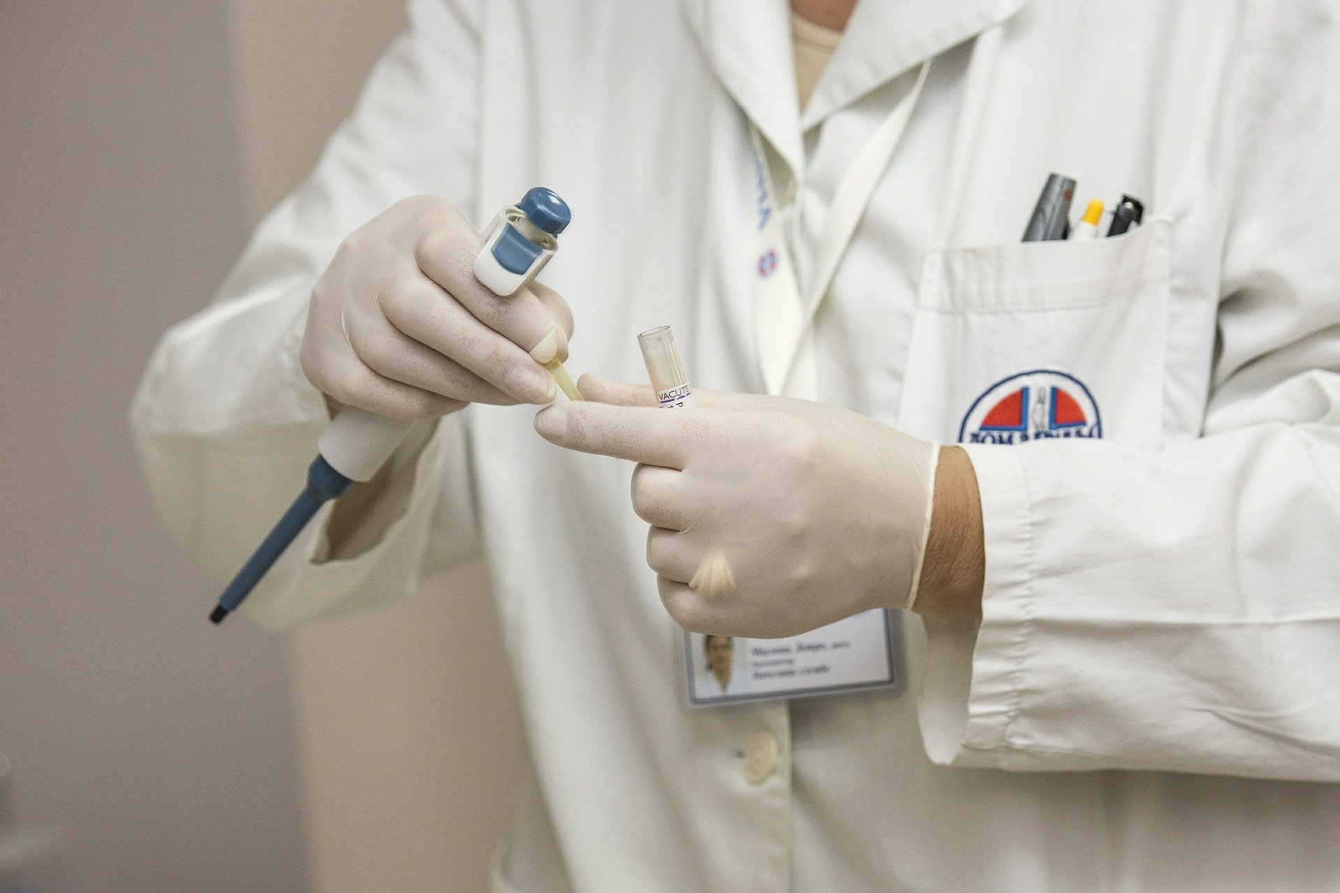 В Смоленской области провели 283709 тестов на коронавирус