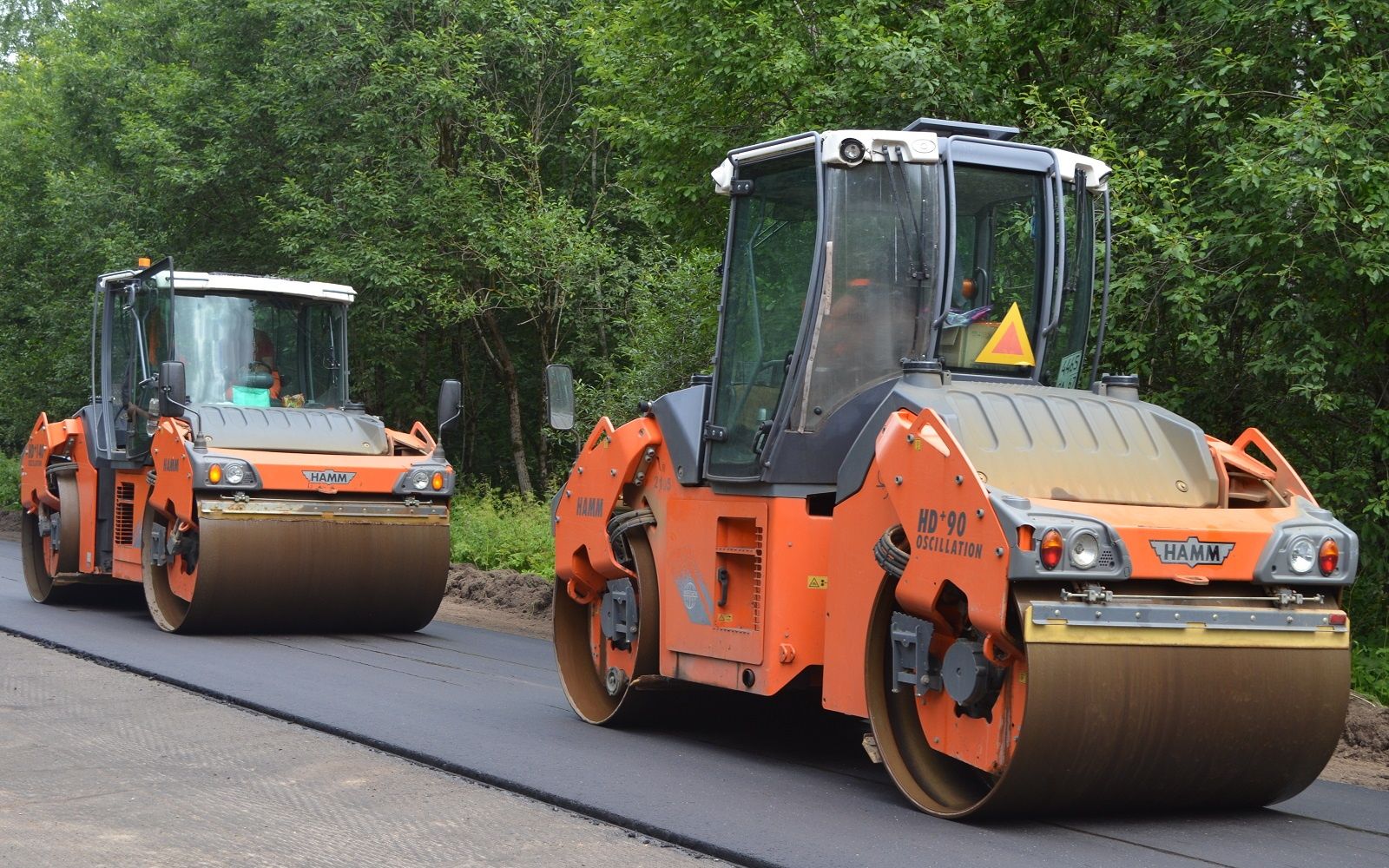 147 км дорог отремонтировали в 12 районах Смоленской области