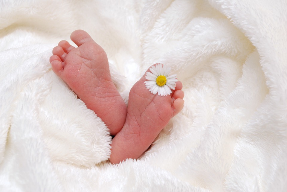 В декабре в Смоленске родились 294 малыша