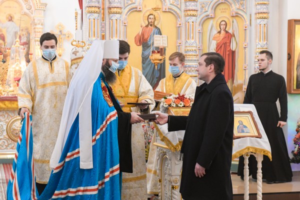 Алексей Островский посетил Божественную литургию в Ярцеве