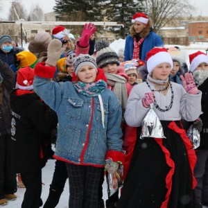 Участники акции «Забота» посетили Вяземский район