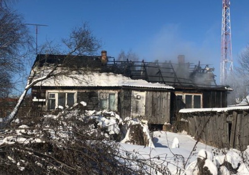 В деревне Липовка горела квартира в двухквартирном доме