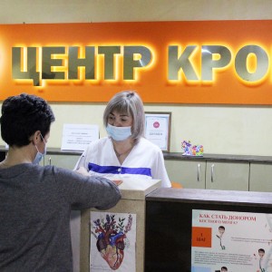 Председатель Смоленского городского сдала кровь для лечения больных COVID-19